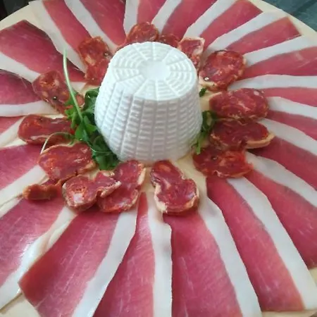 مزرعة للإقامة La Vallata *